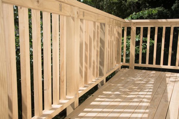 Deck Sanding Service in Federal Way