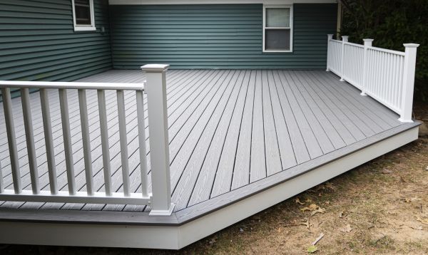 Cost of Composite Decking Installation in Federal Way