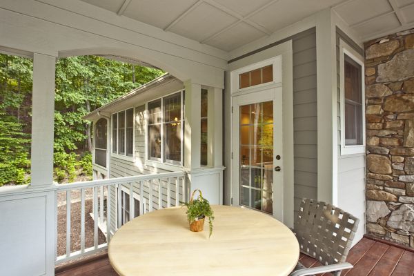 Cost of Covered Porch Installation in Federal Way