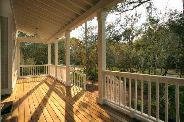 Cost of Veranda Deck Construction in Federal Way