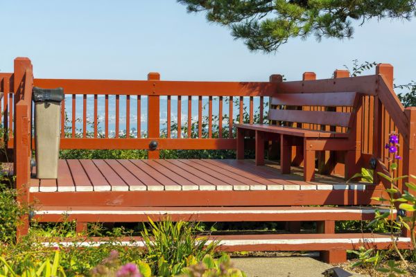 Cost of Redwood Deck Construction in Federal Way